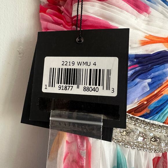 Mac Duggal 2219 Floral Gown NWT Size 4 – Beaded Straps Flawed - Picture 6 of 16